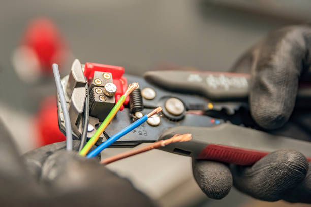 Professional Electrician in IL
